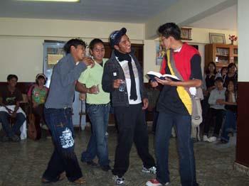 Encuentro con los jóvenes de Cochabamba