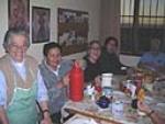 Cena con las hermanas de Cochabamba tras la jornada de actividades