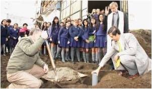 Colocación de primera piedra